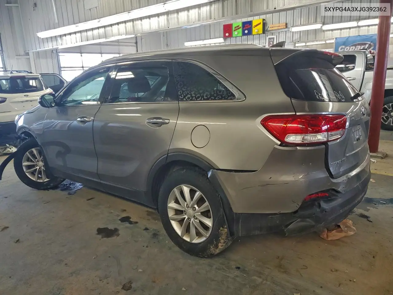 5XYPG4A3XJG392362 2018 Kia Sorento Lx