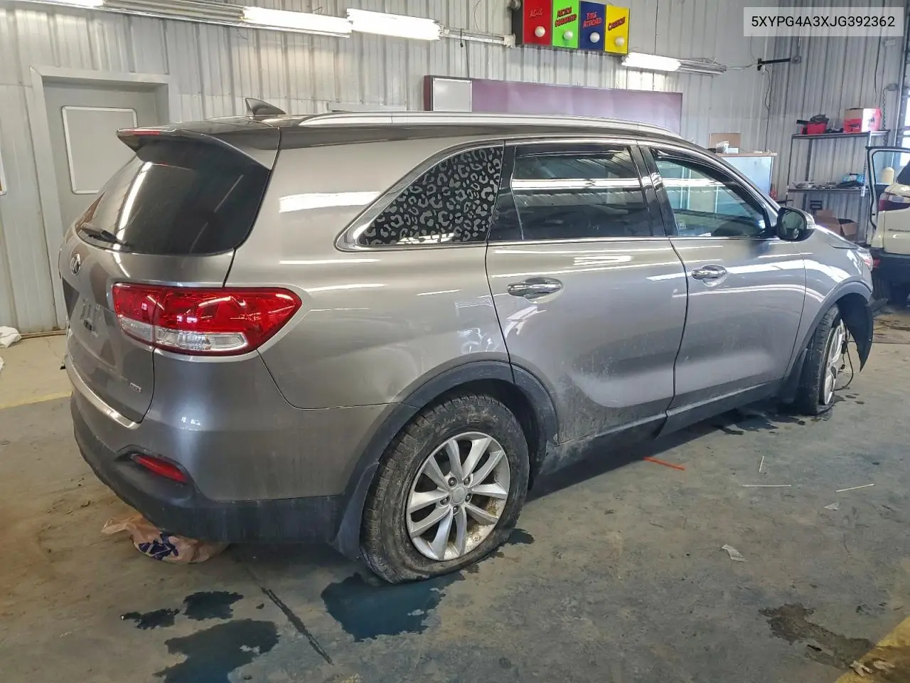 5XYPG4A3XJG392362 2018 Kia Sorento Lx