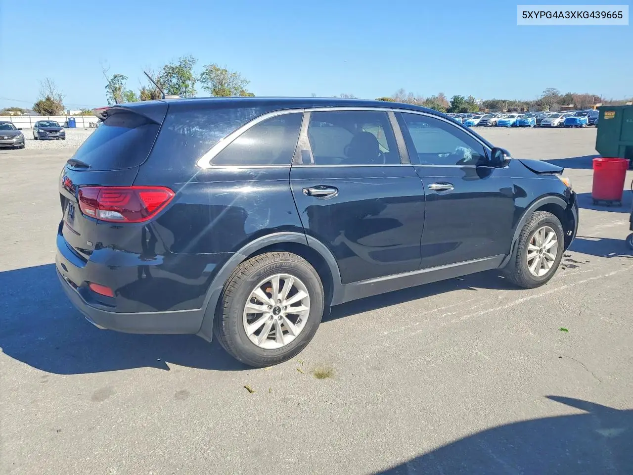 5XYPG4A3XKG439665 2019 Kia Sorento L