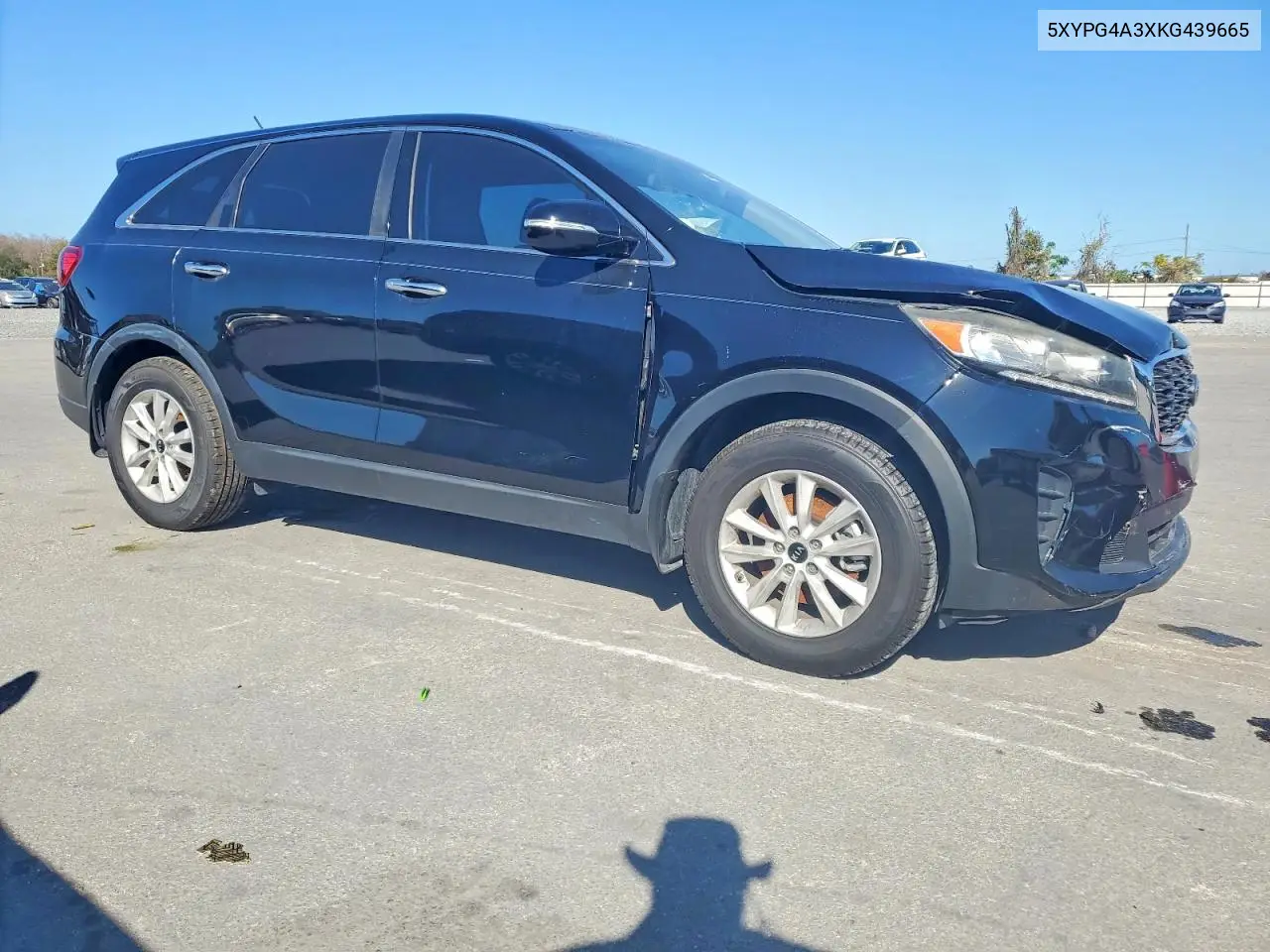 5XYPG4A3XKG439665 2019 Kia Sorento L