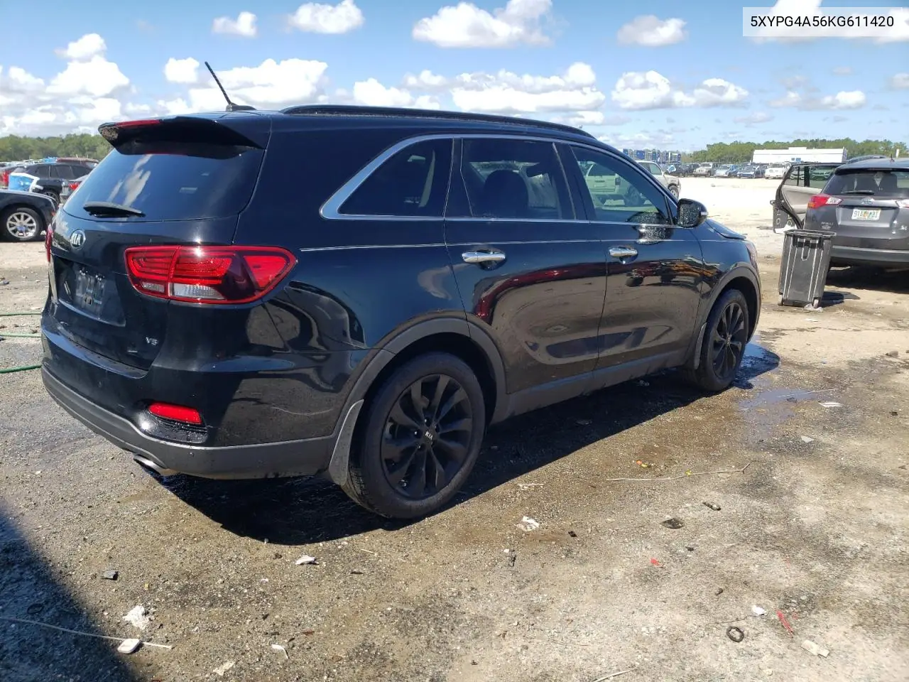 5XYPG4A56KG611420 2019 Kia Sorento Lx