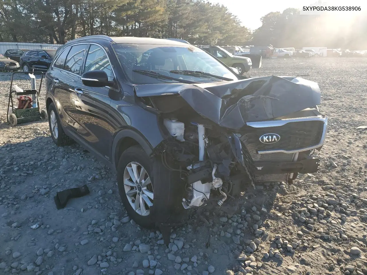 5XYPGDA38KG538906 2019 Kia Sorento L
