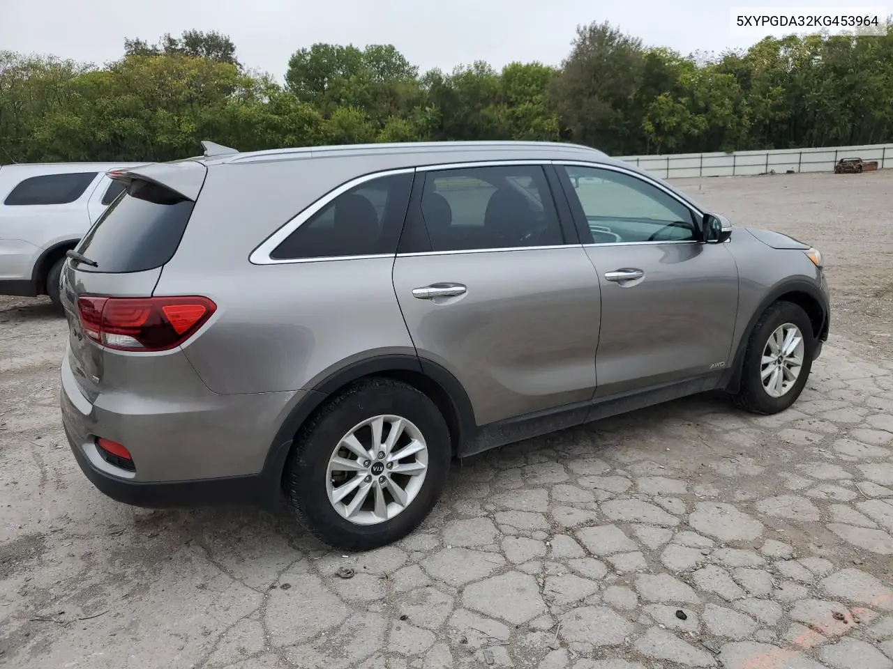 5XYPGDA32KG453964 2019 Kia Sorento L