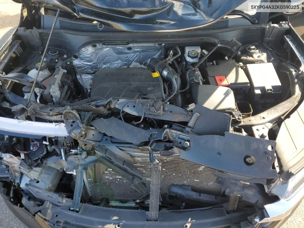5XYPG4A32KG590225 2019 Kia Sorento L