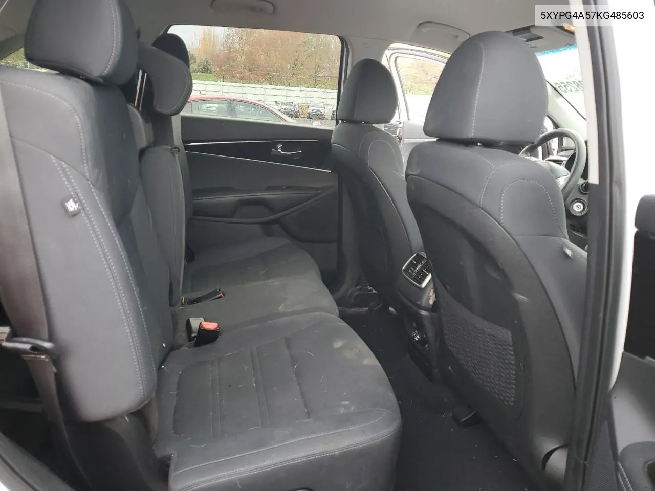 5XYPG4A57KG485603 2019 Kia Sorento Lx