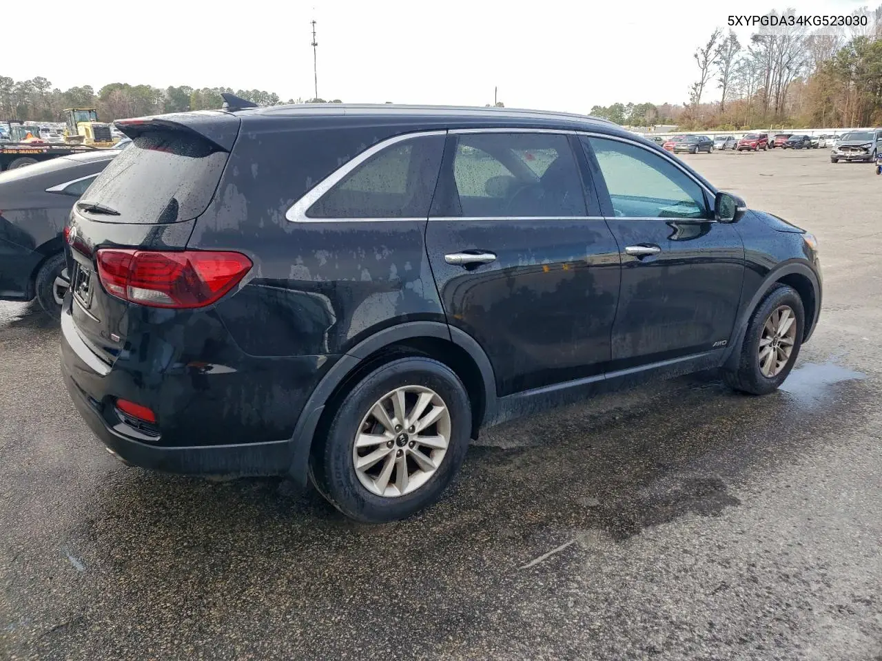5XYPGDA34KG523030 2019 Kia Sorento L