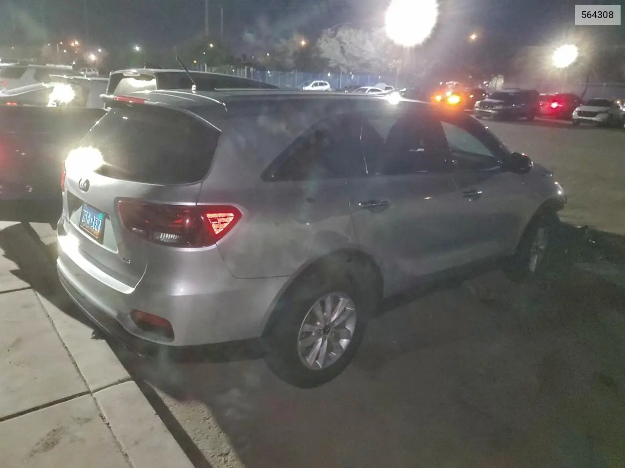 564308 2019 Kia Sorento Lx