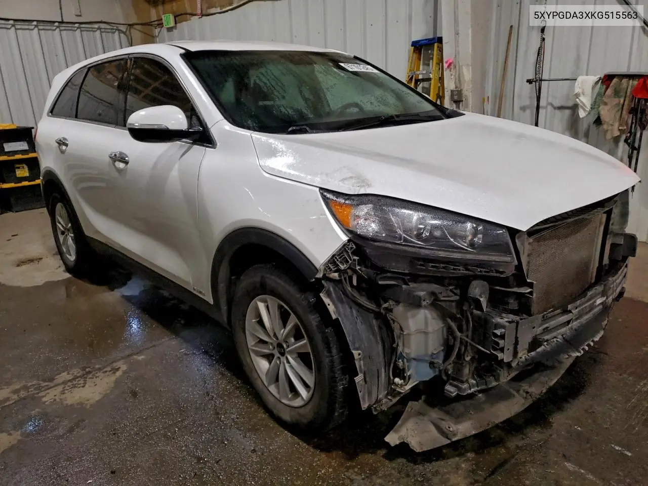 5XYPGDA3XKG515563 2019 Kia Sorento L