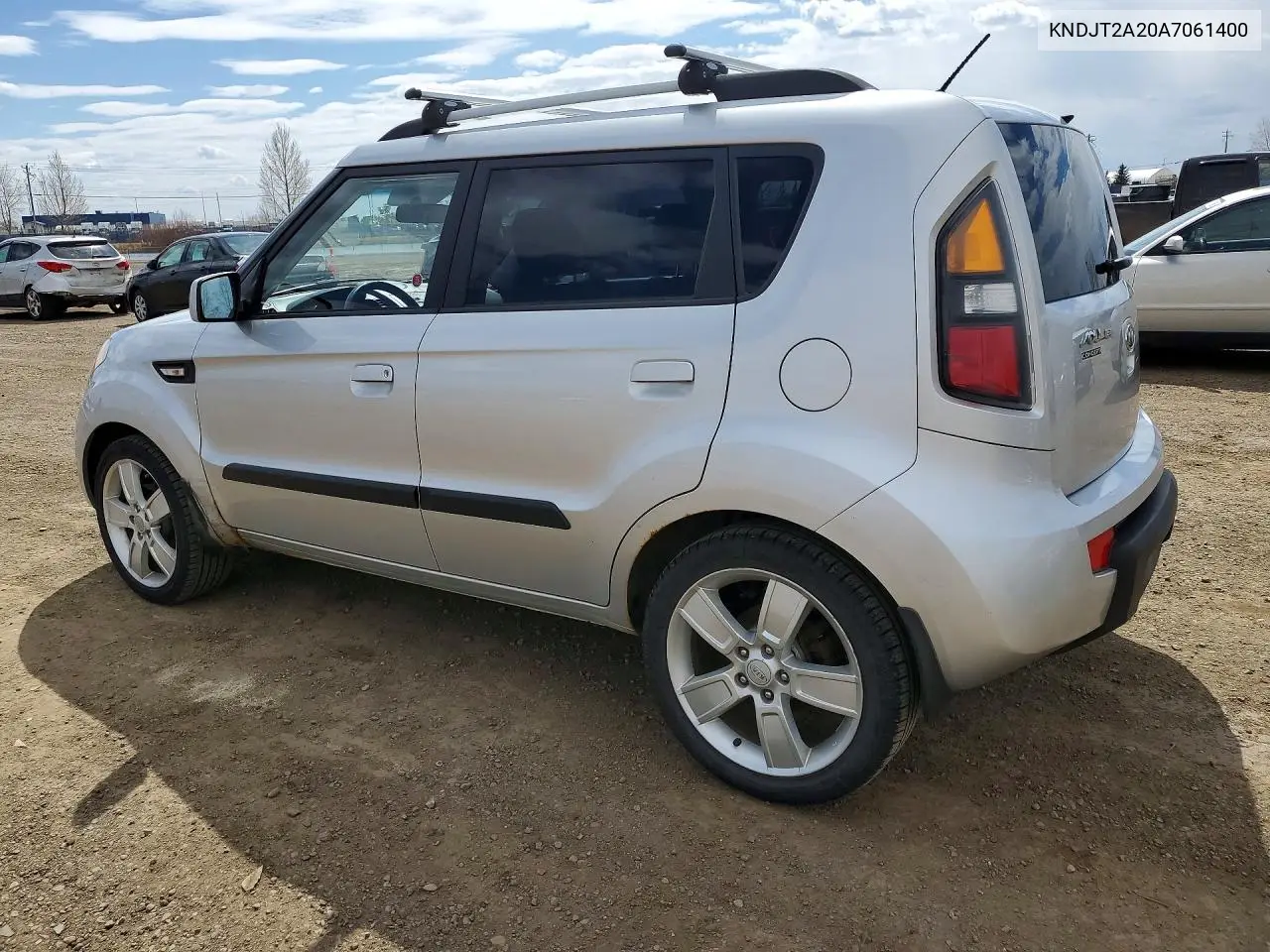 KNDJT2A20A7061400 2010 Kia Soul +