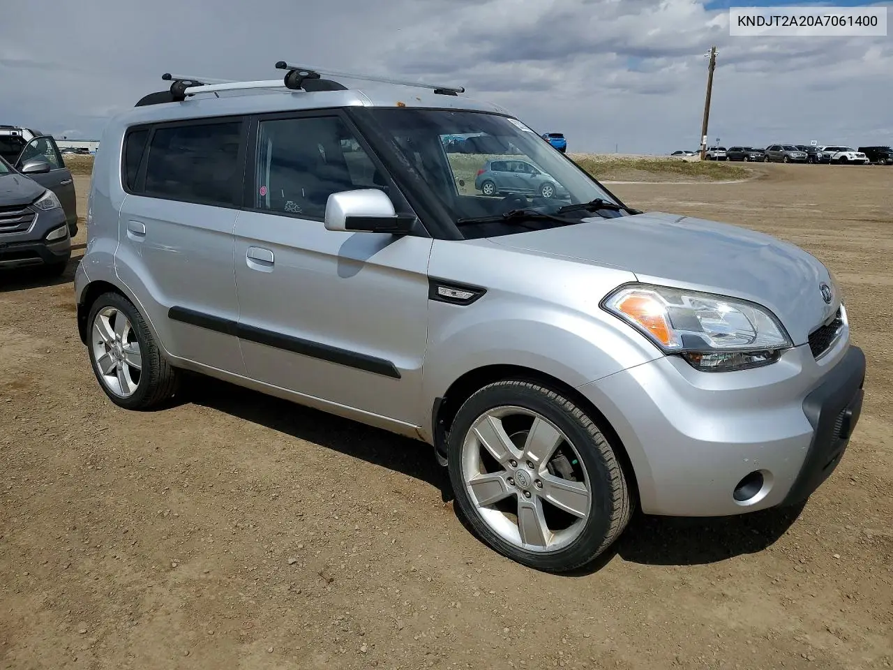 KNDJT2A20A7061400 2010 Kia Soul +