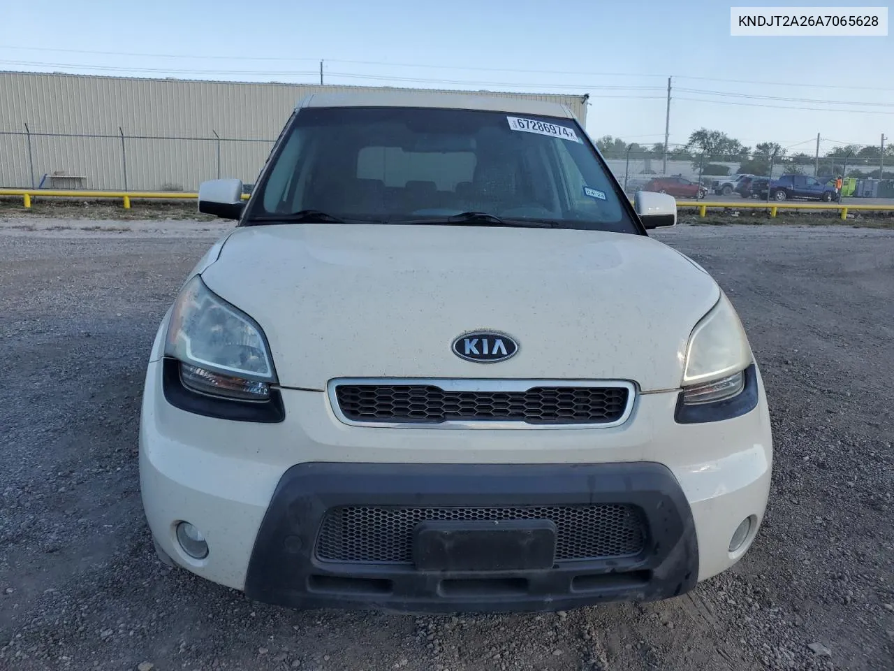 KNDJT2A26A7065628 2010 Kia Soul +