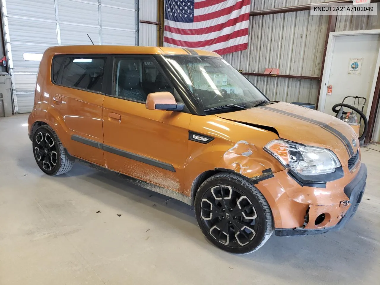 KNDJT2A21A7102049 2010 Kia Soul +