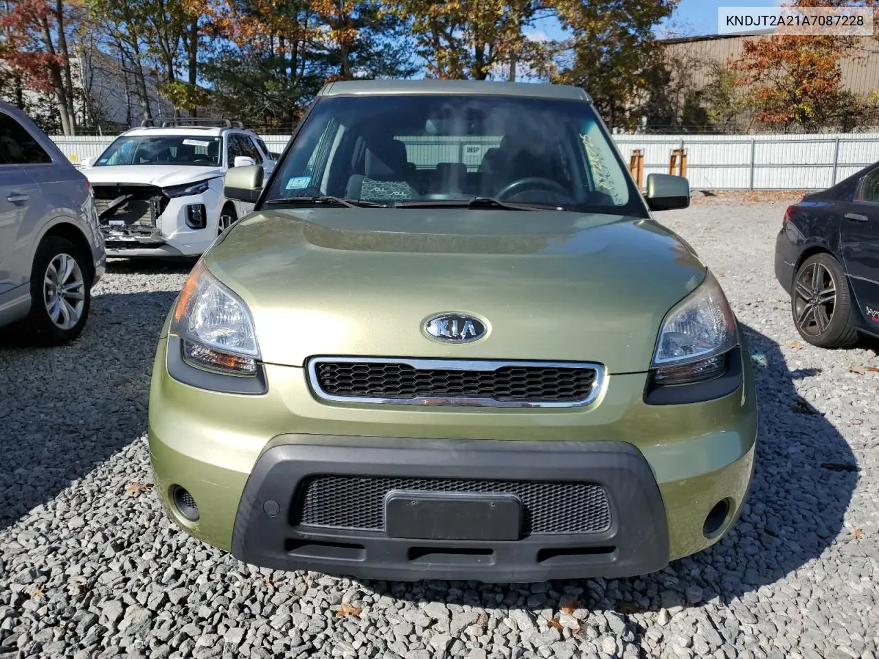 KNDJT2A21A7087228 2010 Kia Soul +