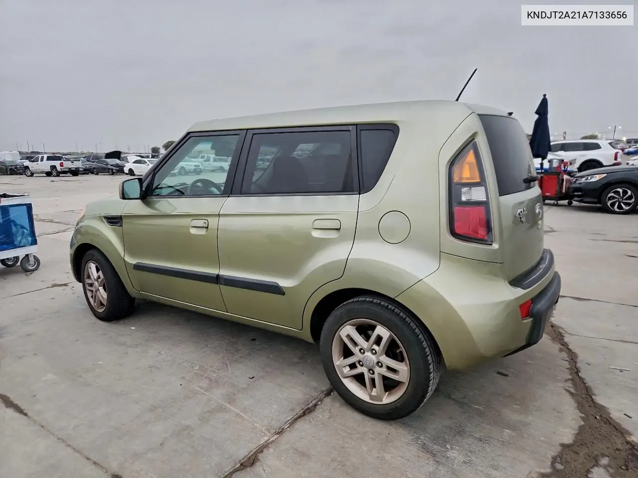 KNDJT2A21A7133656 2010 Kia Soul +