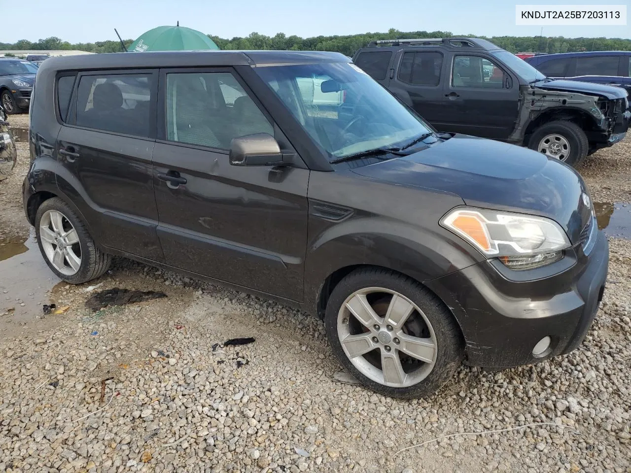 KNDJT2A25B7203113 2011 Kia Soul +