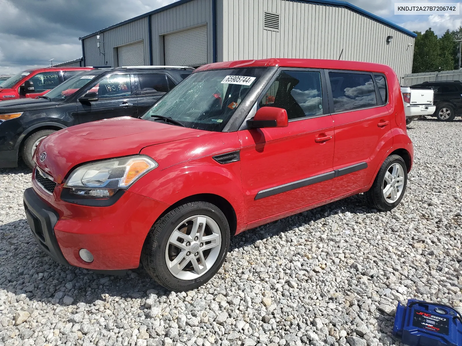 KNDJT2A27B7206742 2011 Kia Soul +