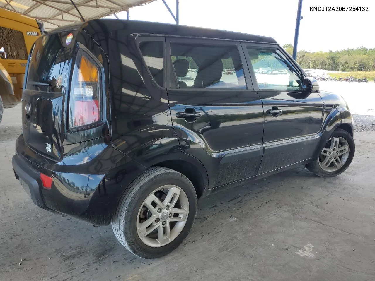 KNDJT2A20B7254132 2011 Kia Soul +