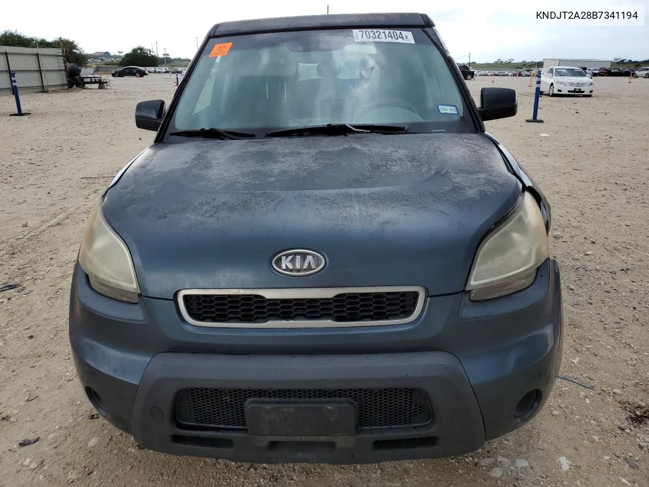 KNDJT2A28B7341194 2011 Kia Soul +