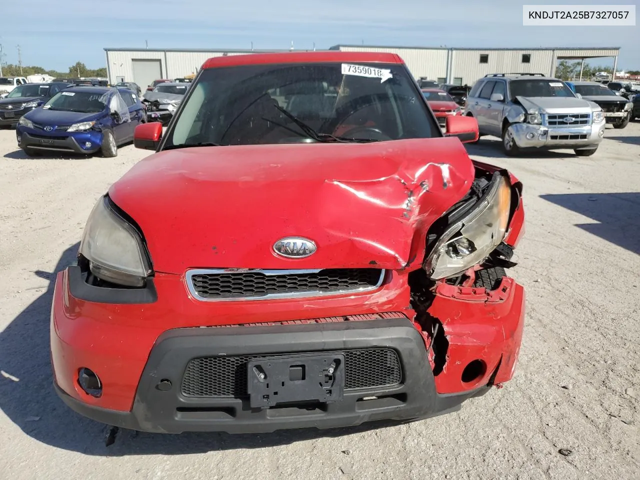 KNDJT2A25B7327057 2011 Kia Soul +