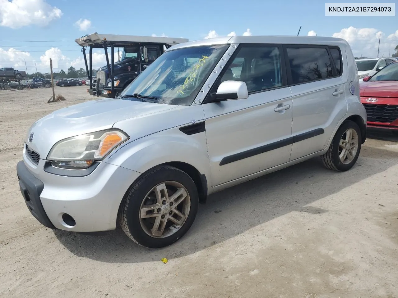 KNDJT2A21B7294073 2011 Kia Soul +