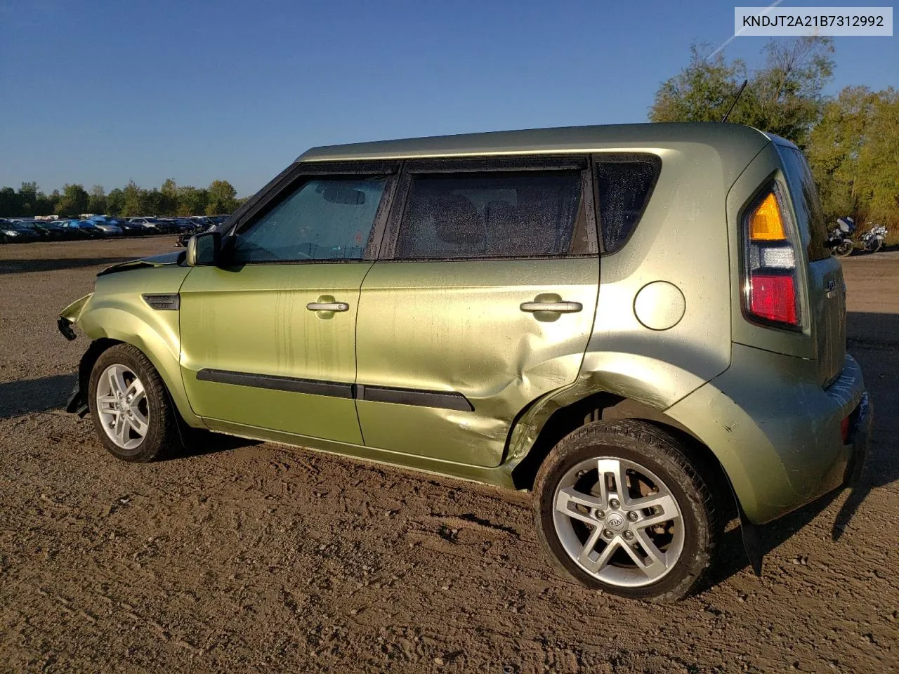 KNDJT2A21B7312992 2011 Kia Soul +