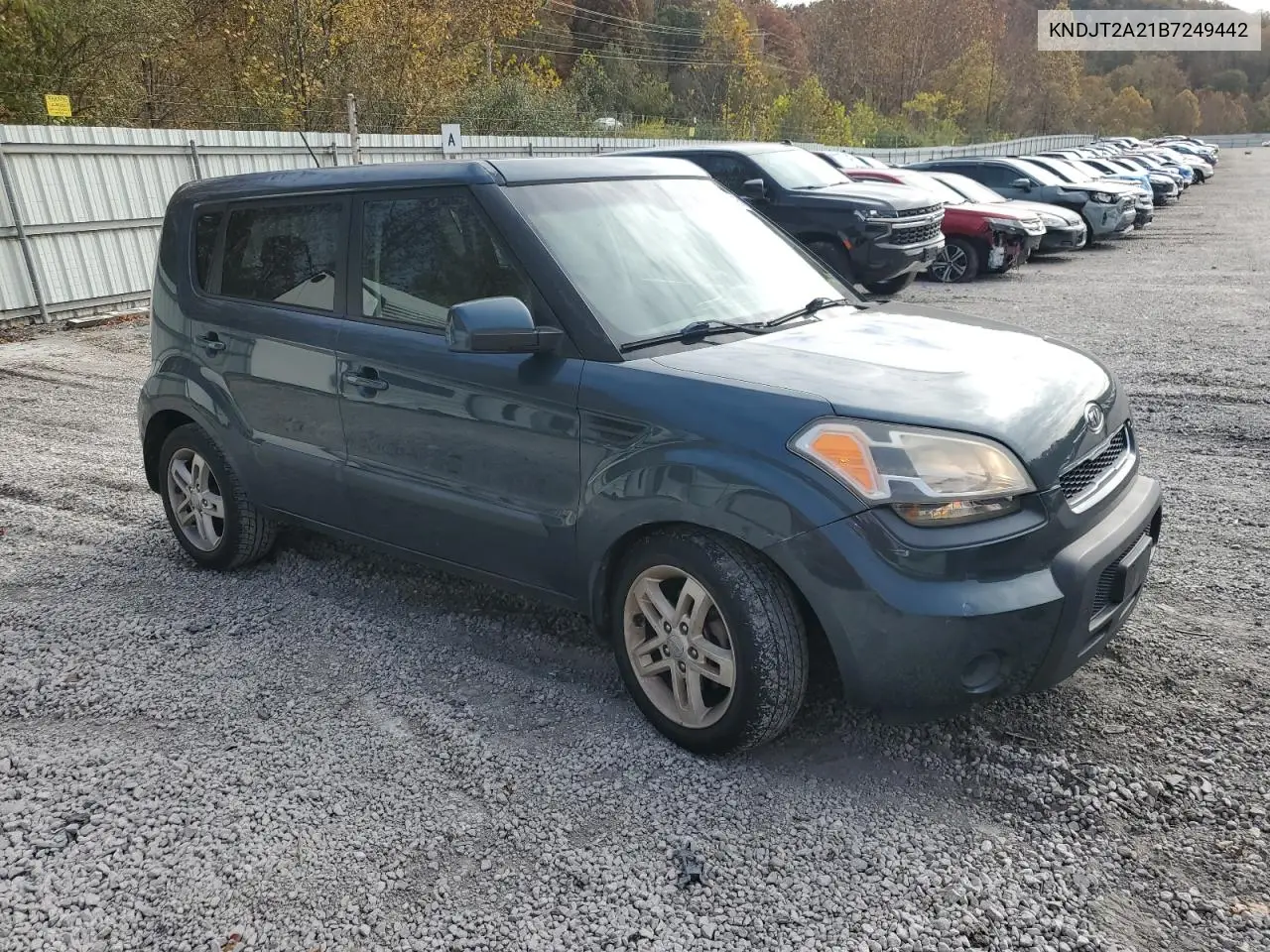 KNDJT2A21B7249442 2011 Kia Soul +