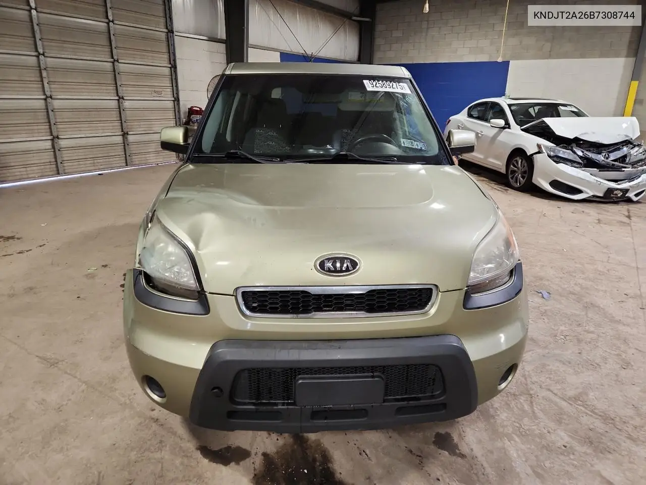KNDJT2A26B7308744 2011 Kia Soul +