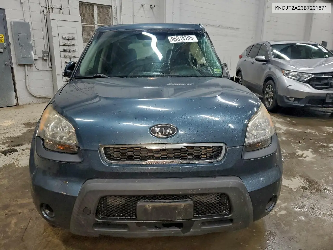 KNDJT2A23B7201571 2011 Kia Soul +