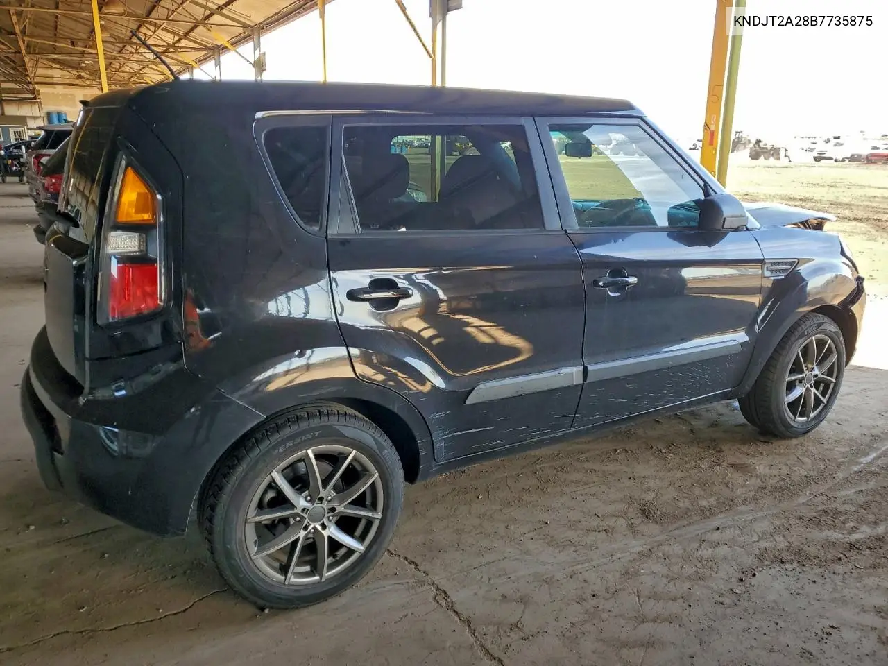 KNDJT2A28B7735875 2011 Kia Soul +