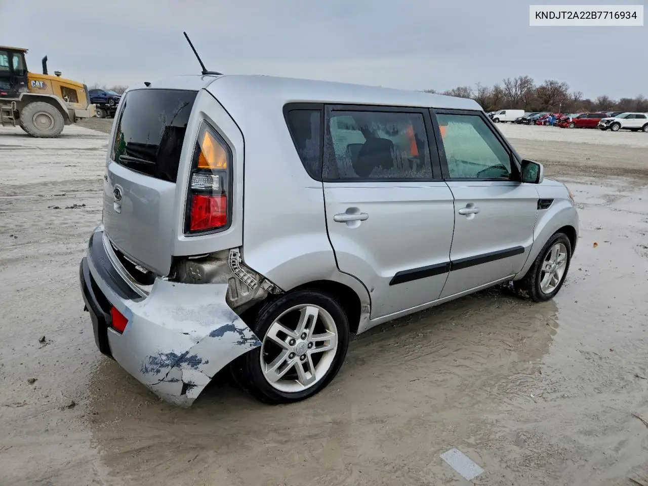 KNDJT2A22B7716934 2011 Kia Soul +