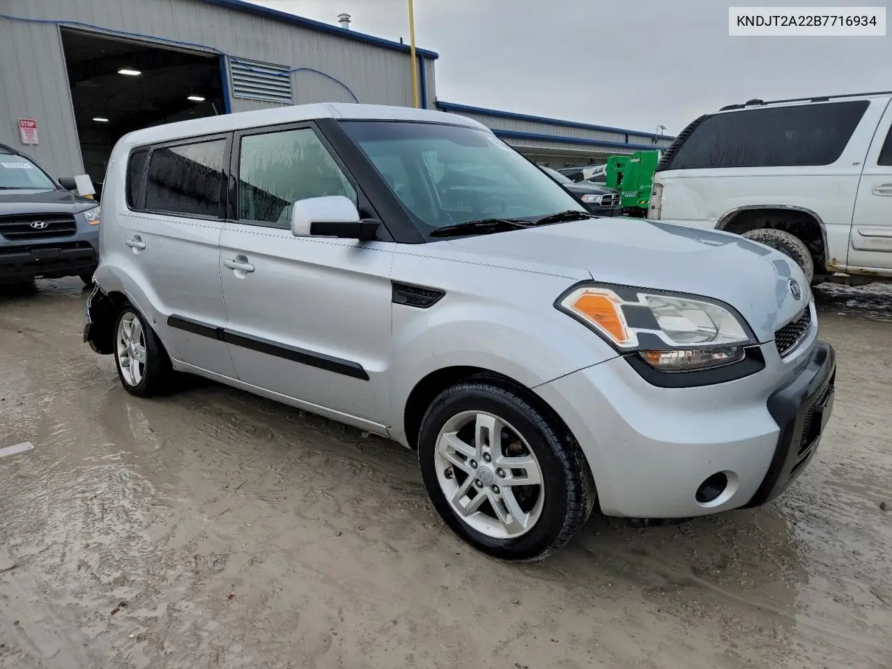 KNDJT2A22B7716934 2011 Kia Soul +