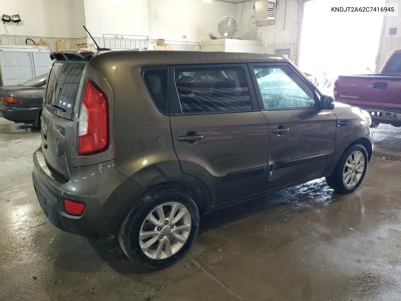 KNDJT2A62C7416945 2012 Kia Soul +