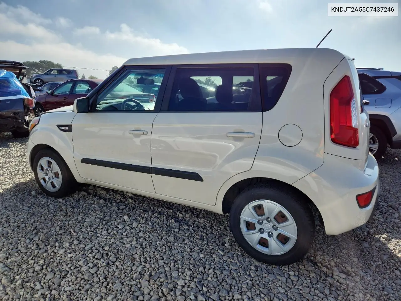 KNDJT2A55C7437246 2012 Kia Soul