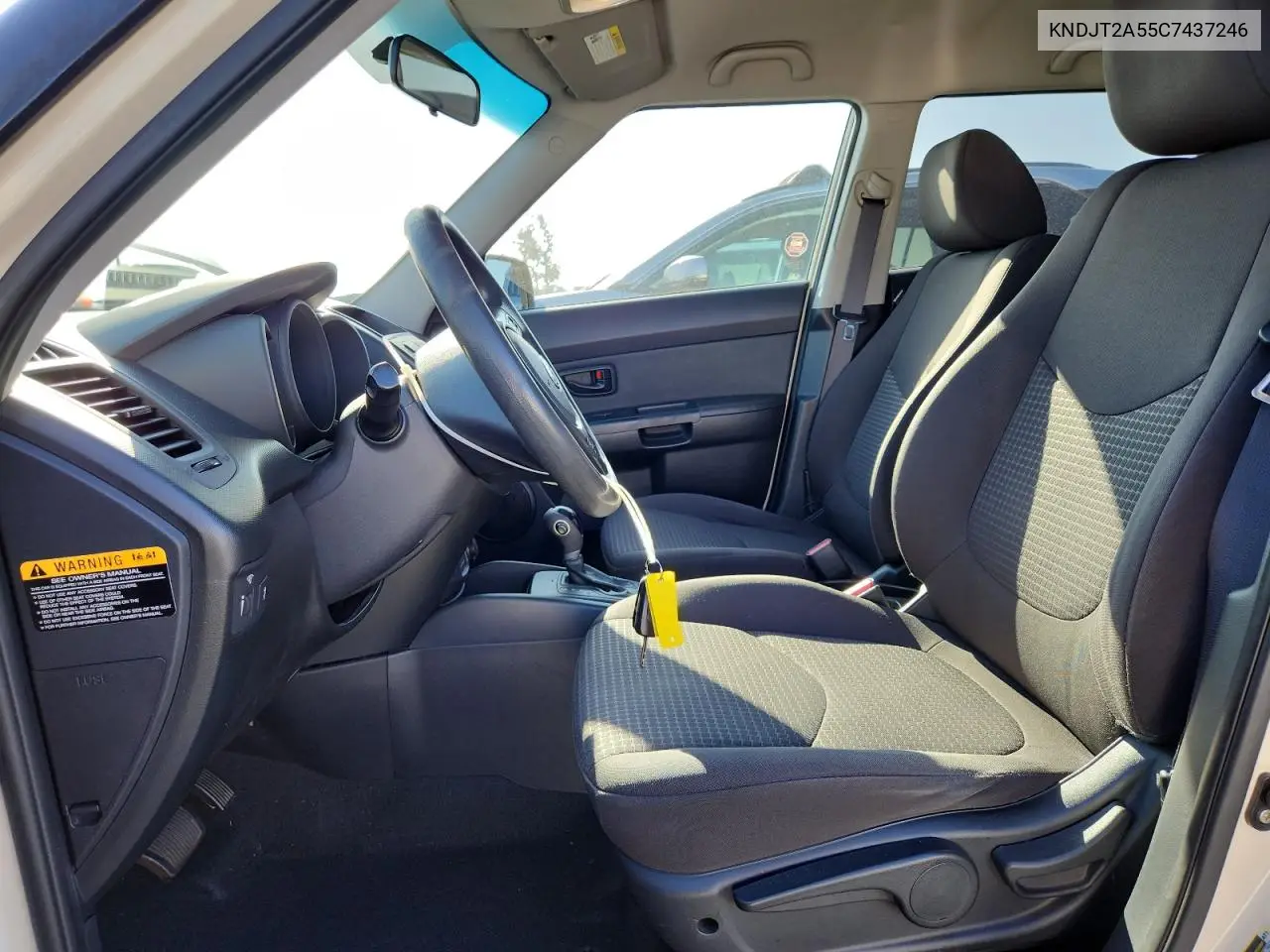 KNDJT2A55C7437246 2012 Kia Soul