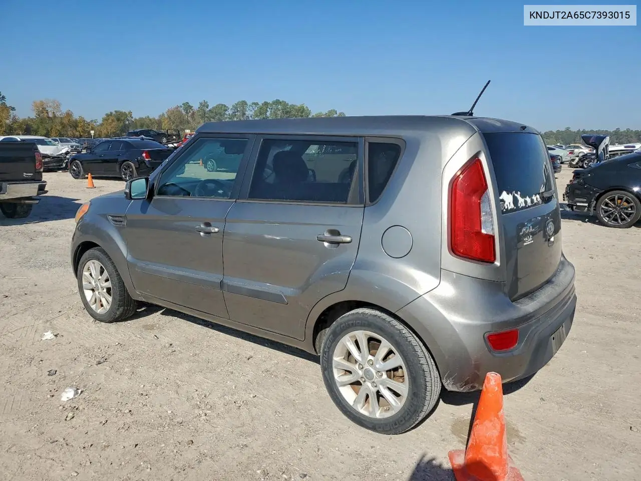 KNDJT2A65C7393015 2012 Kia Soul +