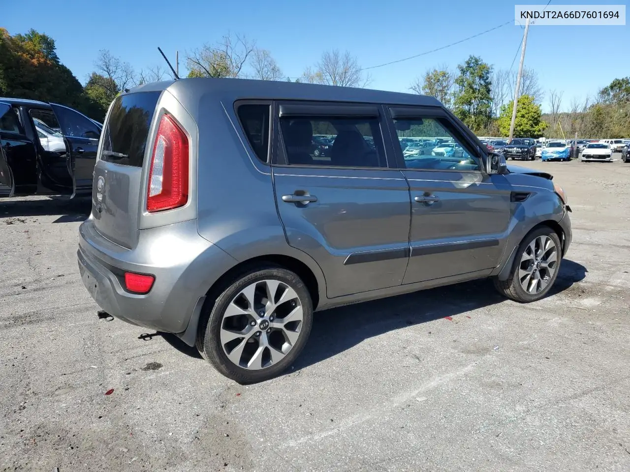 KNDJT2A66D7601694 2013 Kia Soul +