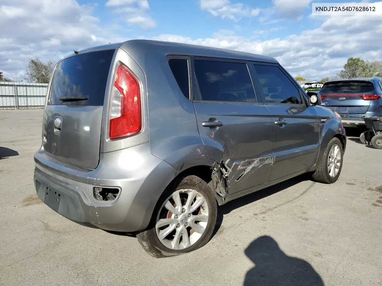 KNDJT2A54D7628612 2013 Kia Soul