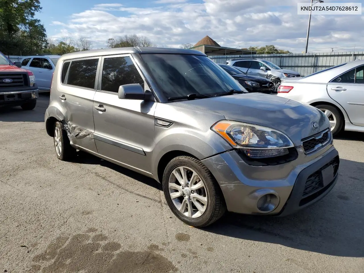 KNDJT2A54D7628612 2013 Kia Soul