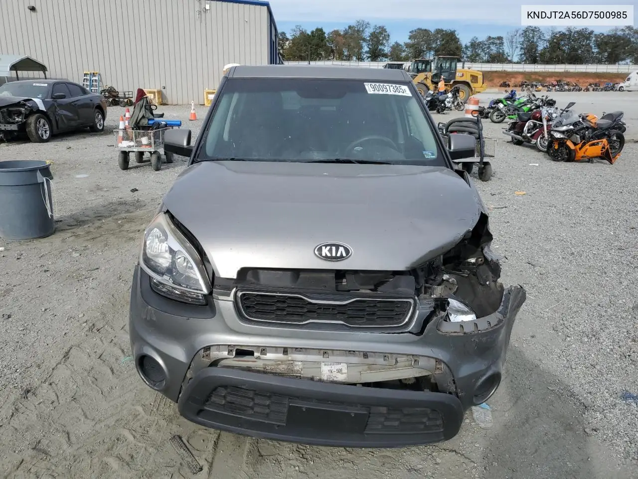 KNDJT2A56D7500985 2013 Kia Soul