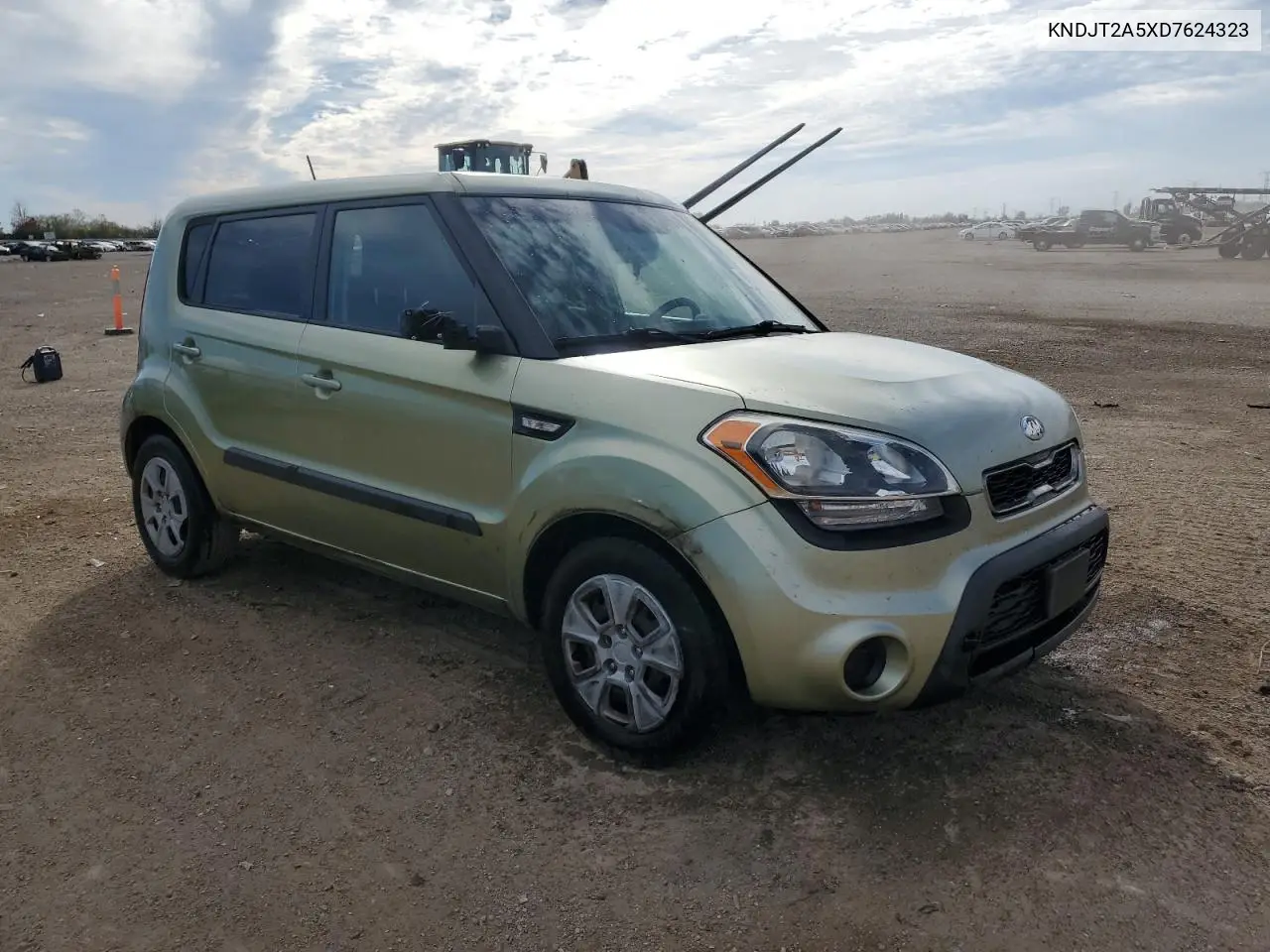 KNDJT2A5XD7624323 2013 Kia Soul