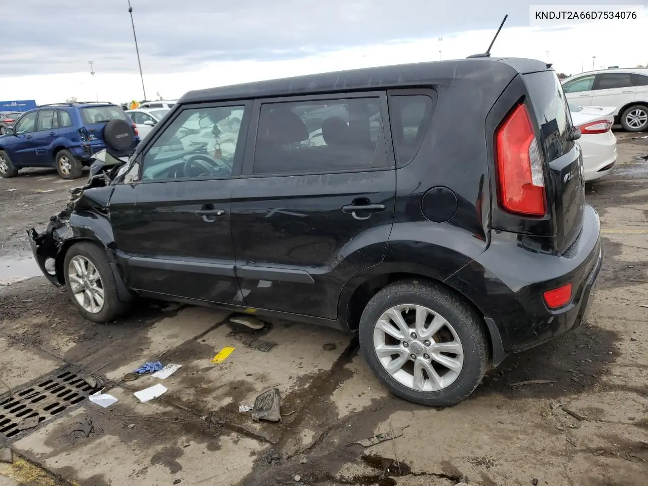 KNDJT2A66D7534076 2013 Kia Soul +