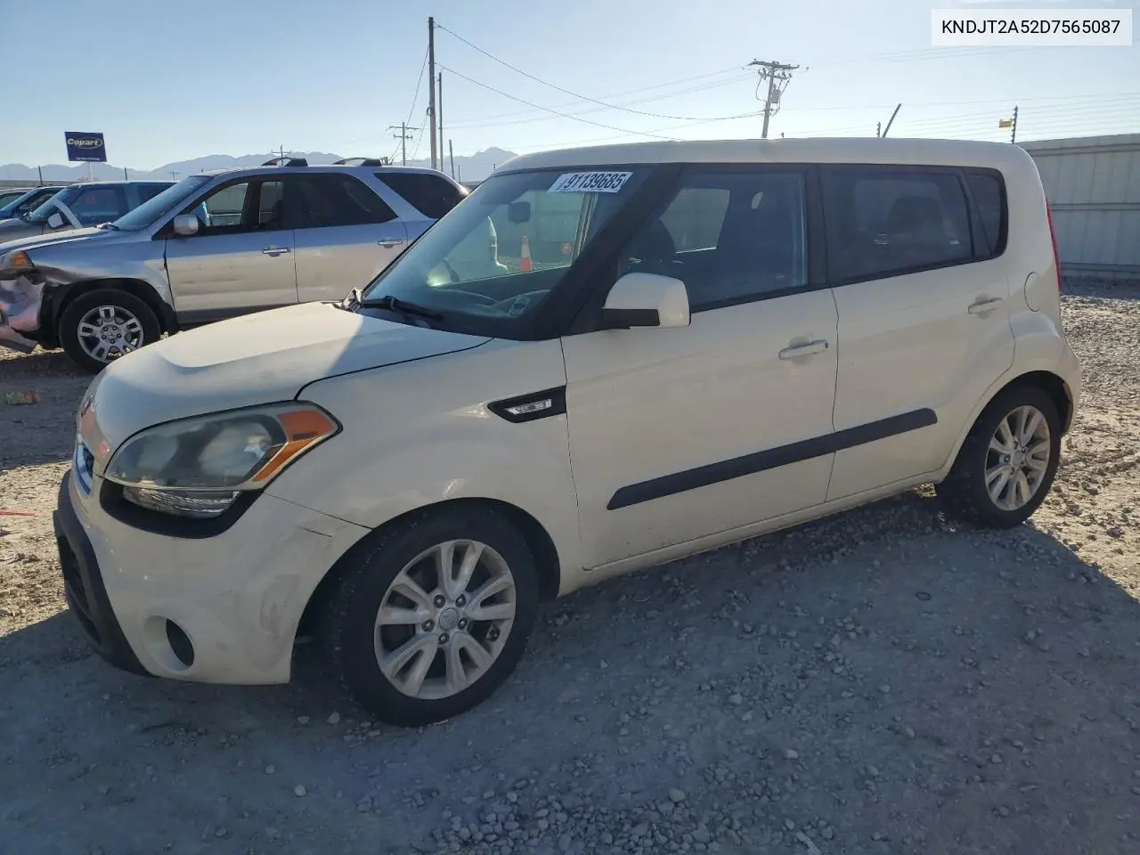 KNDJT2A52D7565087 2013 Kia Soul