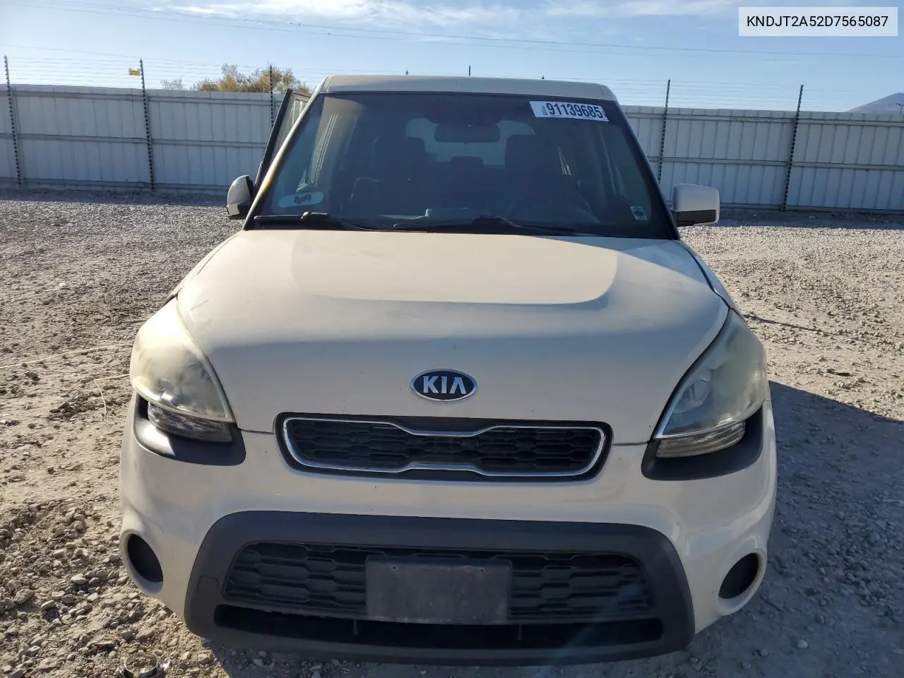 KNDJT2A52D7565087 2013 Kia Soul
