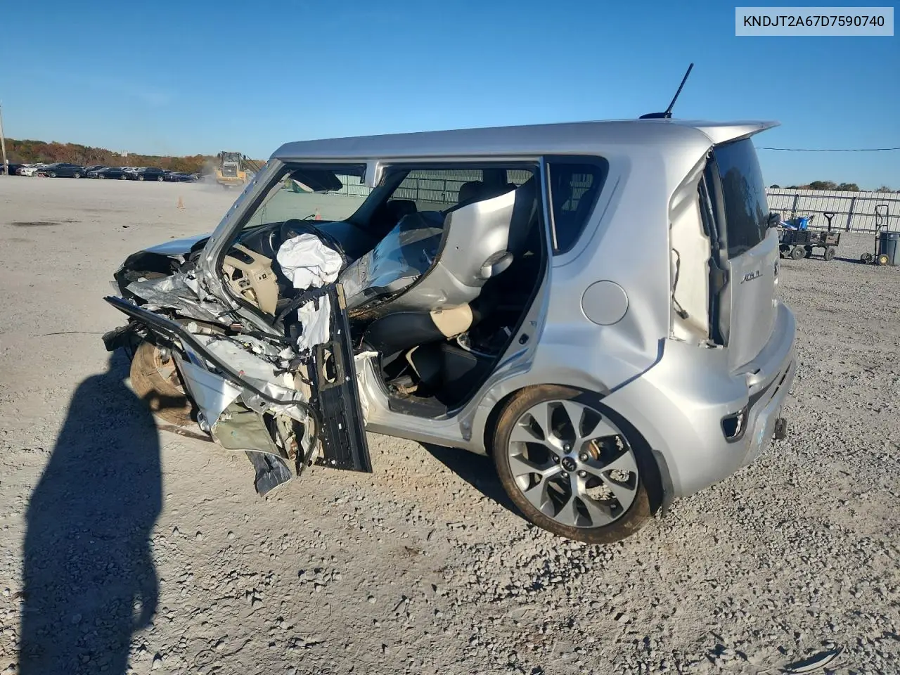 KNDJT2A67D7590740 2013 Kia Soul +
