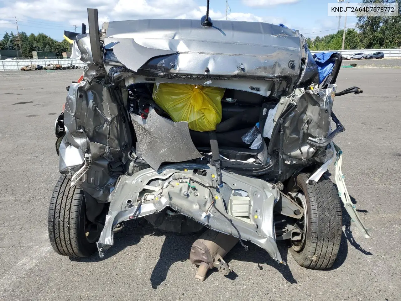 KNDJT2A64D7578772 2013 Kia Soul +