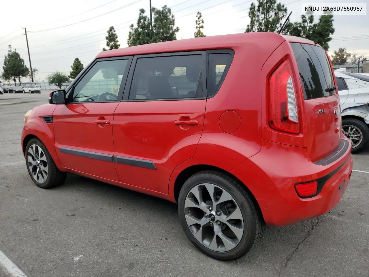 KNDJT2A63D7560957 2013 Kia Soul +