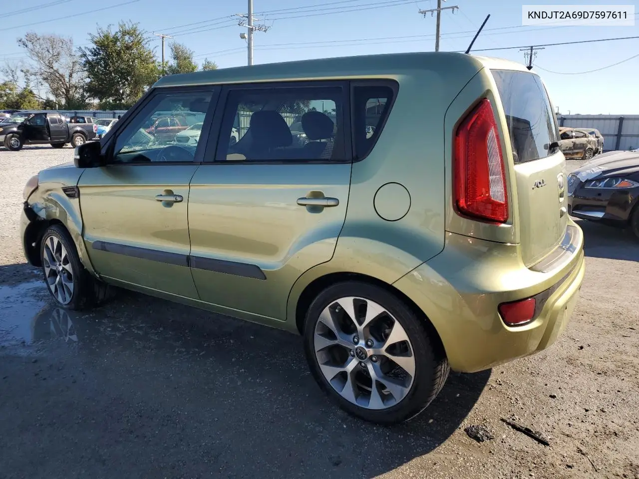 KNDJT2A69D7597611 2013 Kia Soul +