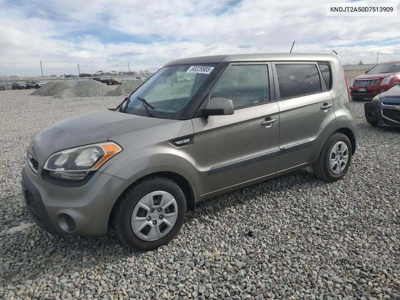 KNDJT2A50D7513909 2013 Kia Soul