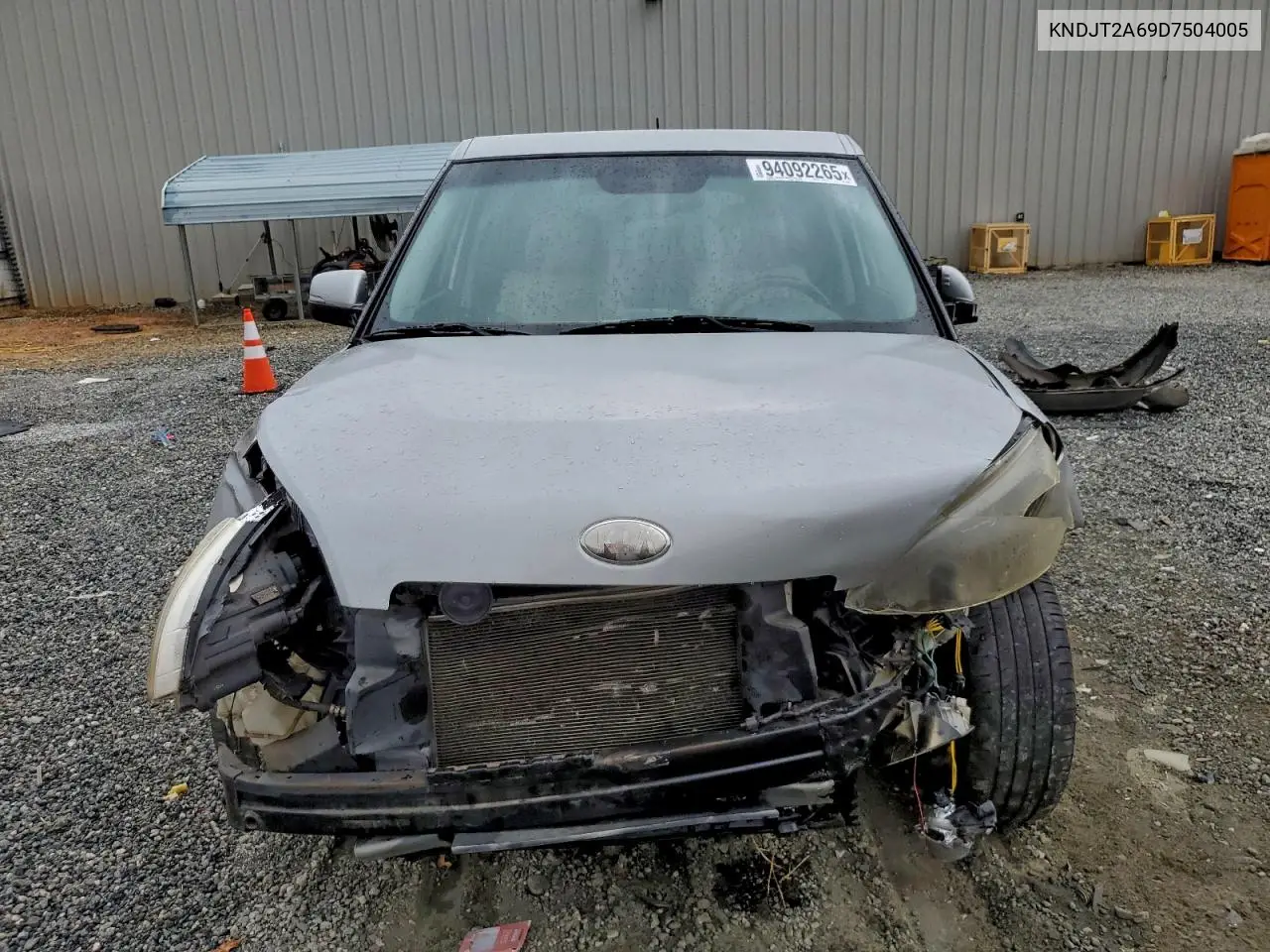 KNDJT2A69D7504005 2013 Kia Soul +