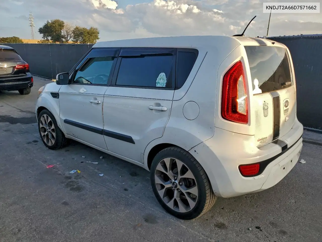 KNDJT2A66D7571662 2013 Kia Soul +